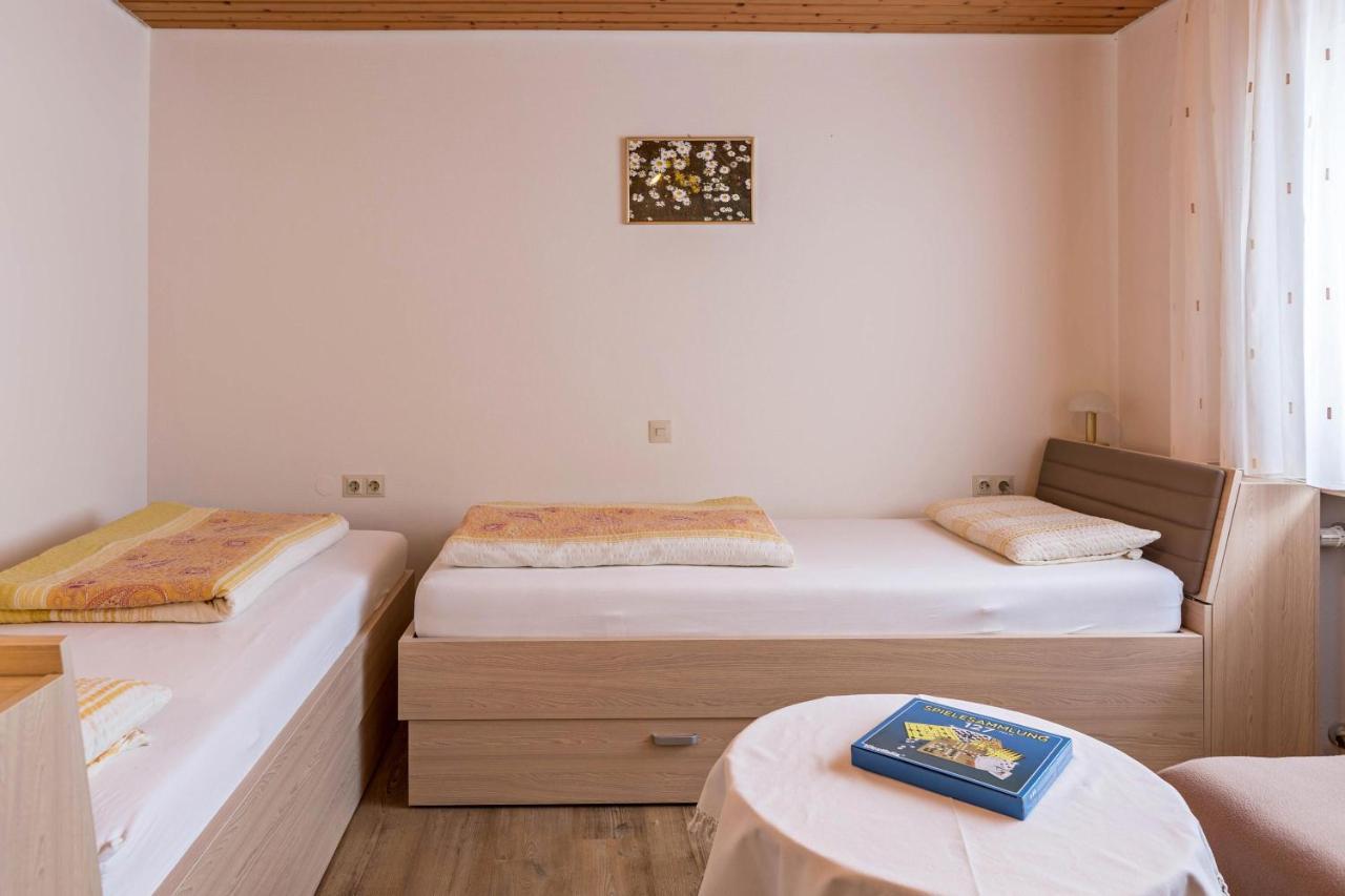 Ferienwohnung Gebhart Ohningen Bagian luar foto